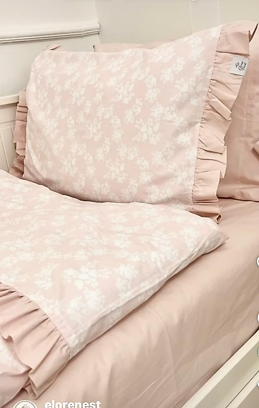 Elorenest Fırfırlı Pembe Beyaz Tek Kişilik Nevresim Takımı